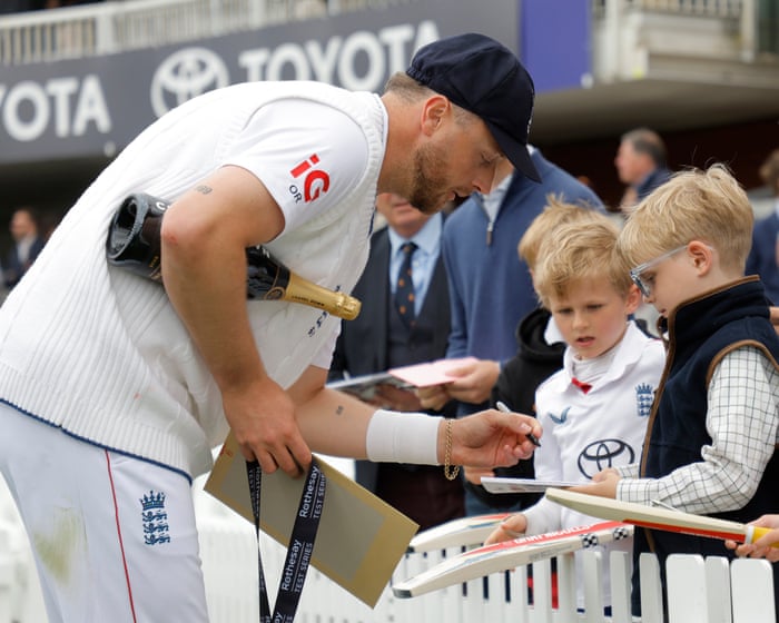 Ollie Robinson roars back into England reckoning but trust is a fragile thing | Andy Bull