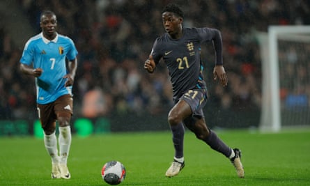Kobbie Mainoo on the ball against Belgium.