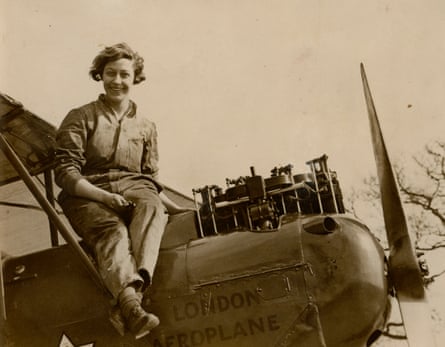 Amy Johnson became the first female pilot to fly solo from England to Australia in 1930. Date of Photo: 1925 ca.