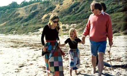 Didion with John Gregory Dunne and their daughter, Quintana, in Malibu, California, 1972.