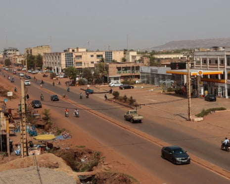 Bamako havaalanı güvenliği ve Mali ordusu operasyonları