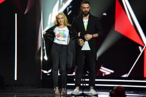 Kylie Minogue and her then fiance, Joshua Sasse, wore marriage equality T-shirts to the 2016 Aria awards in 2016, vowing not to marry until same-sex marriage was legalised. The couple split in 2018