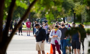 How Texas Went From Low Voter Turnout To Nation S Top Early Voting State Us News The Guardian