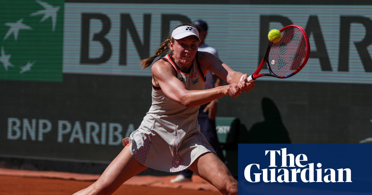 Elena Rybakina crashes out of French Open while Fran Jones fightback falls short