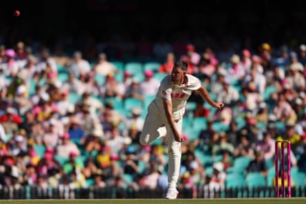 Beau Webster of Australia bowls
