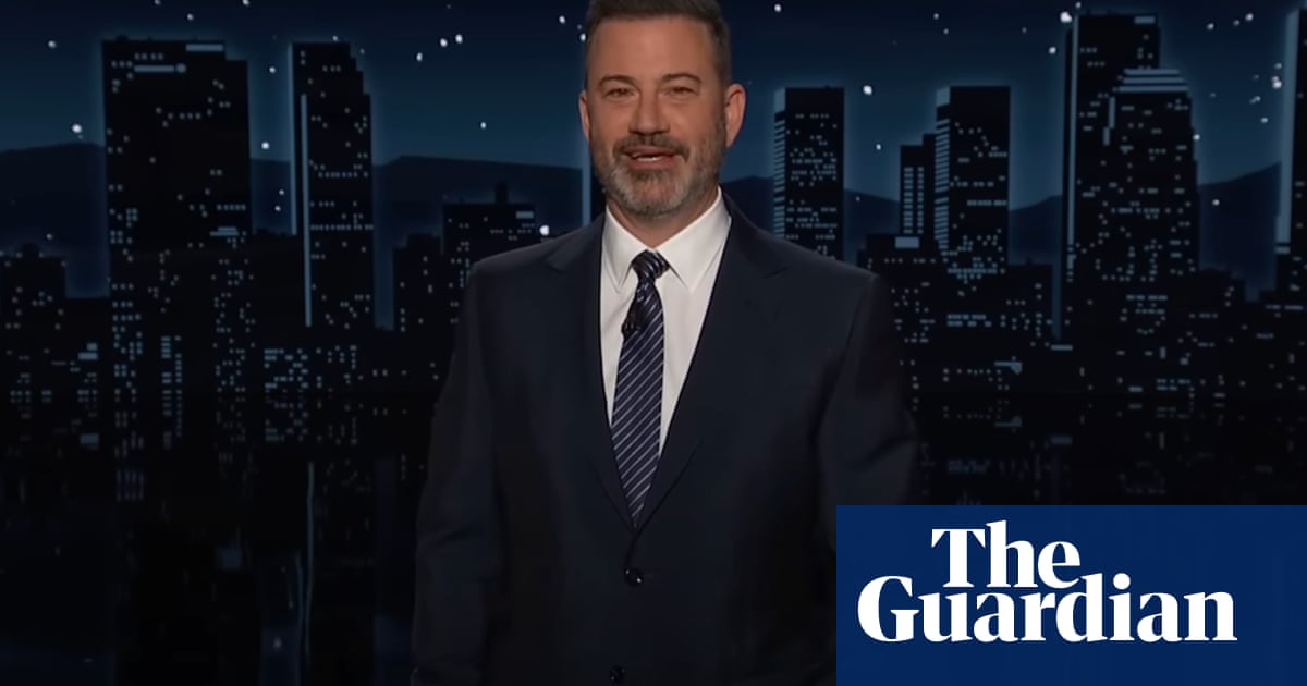 Късно вечерните домакини обсъждат последния лош ден на Тръмп в