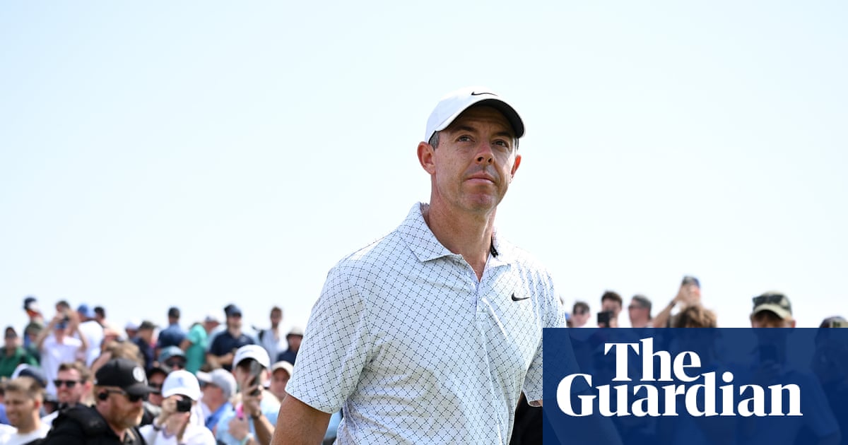 McIlroy Drives 403 Yards, but Putting Woes Persist at Open