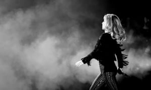Shania Twain performs at the 2017 Stagecoach California’s Country Music Festival