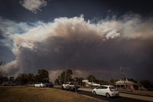 The smoke plume from the merged W-Tree and Barmah Spur fires