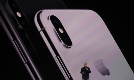 The back of the iPhone X is glass.