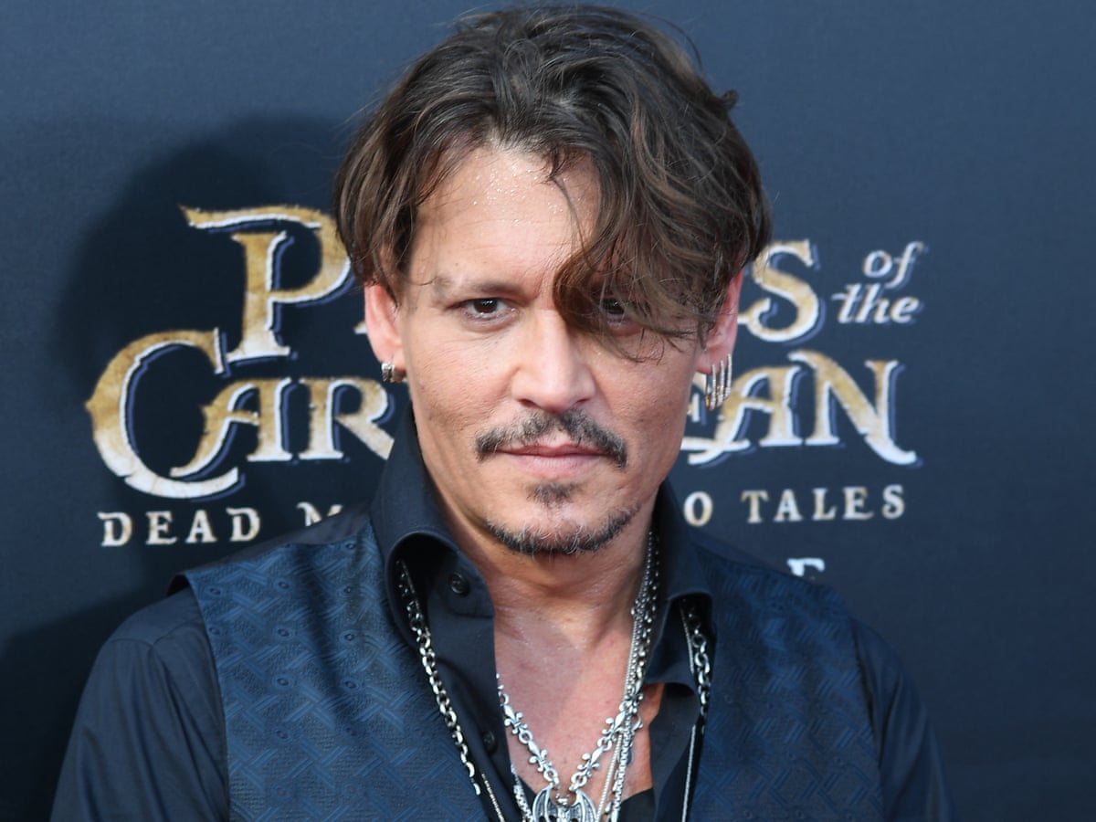Johnny Depp Leaves Pirates Of The Caribbean Franchise Say Reports Johnny Depp The Guardian