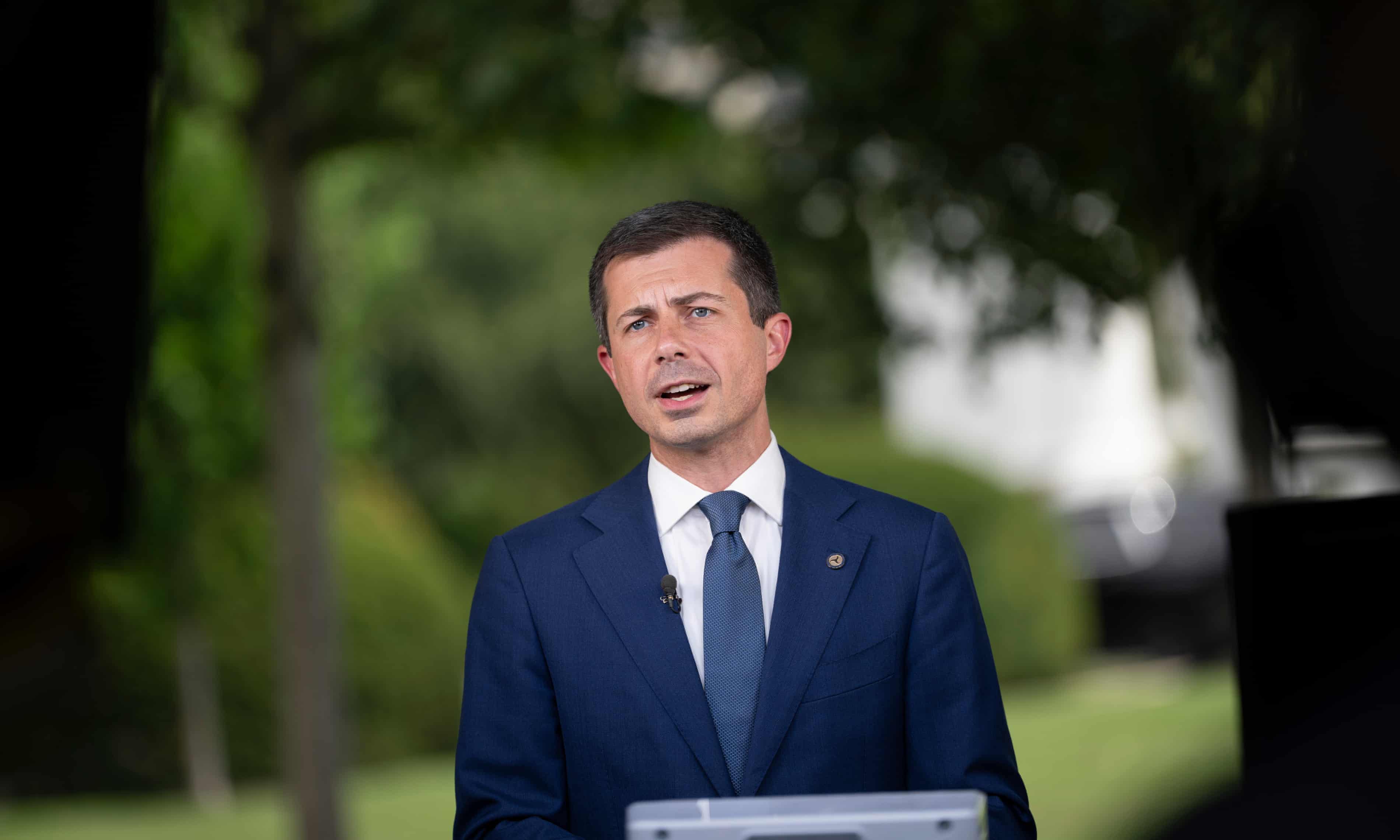 Buttigieg: Republicans calling Kamala Harris a diversity hire is ‘bad look’ (theguardian.com)