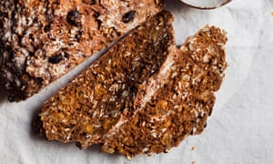Start 2017 with a crunch: linseed and treacle bread.