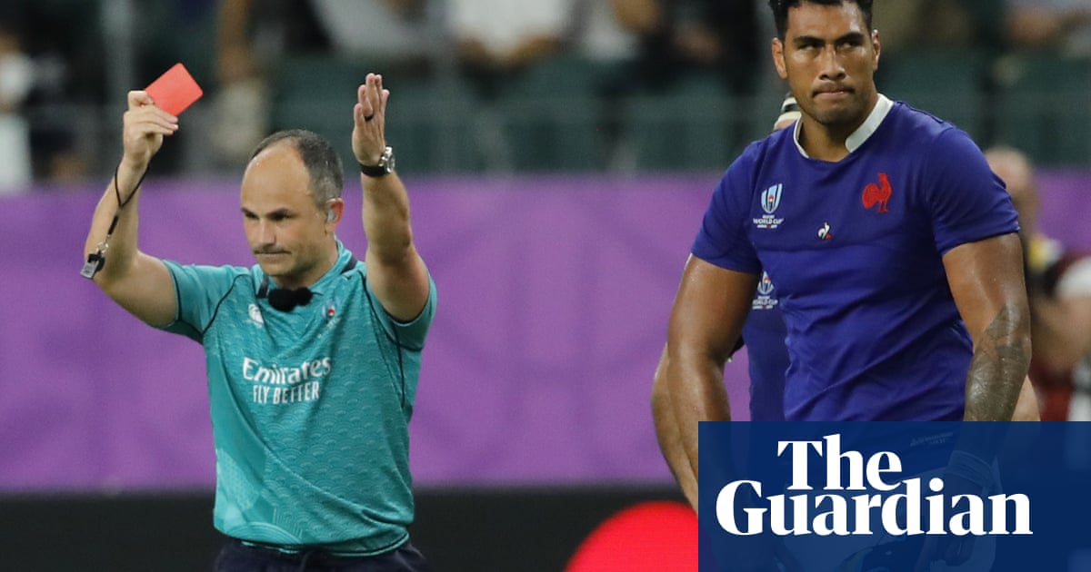 Referee Jaco Peyper snubbed for Rugby World Cup semi-final after photo row