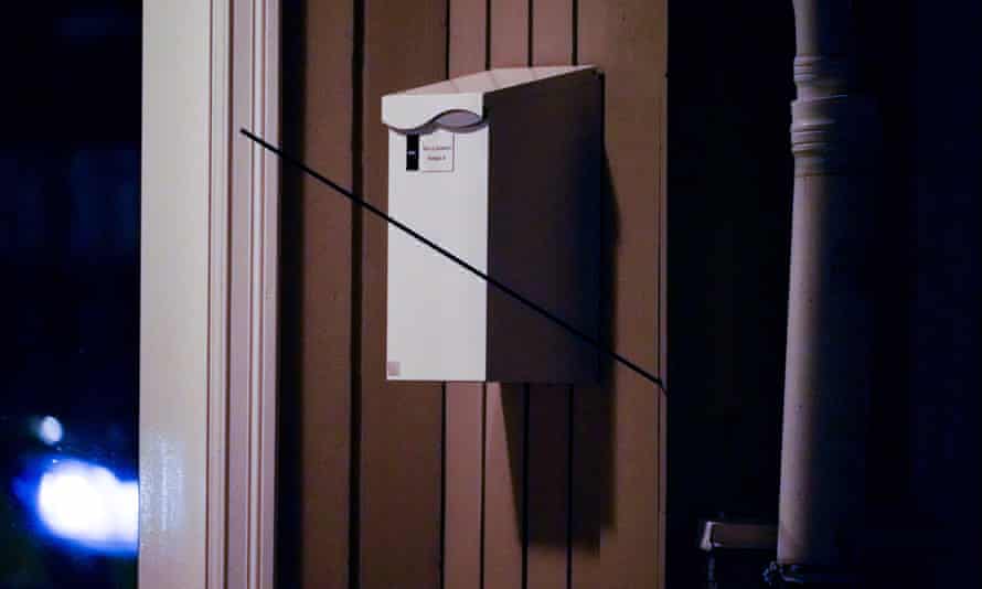 NORWAY: Bow and arrow attack ‘appears to be act of terror’ 7 An arrow left in a wall after an attack in Kongsberg, Norway.