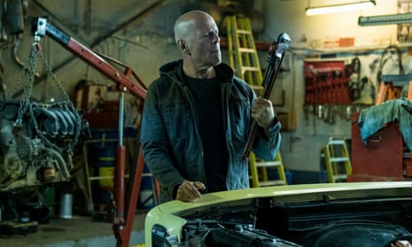 Mechanic Forced Sex Videos - Death Wish review â€“ Bruce Willis stacks up corpses in gutless remake |  Bruce Willis | The Guardian