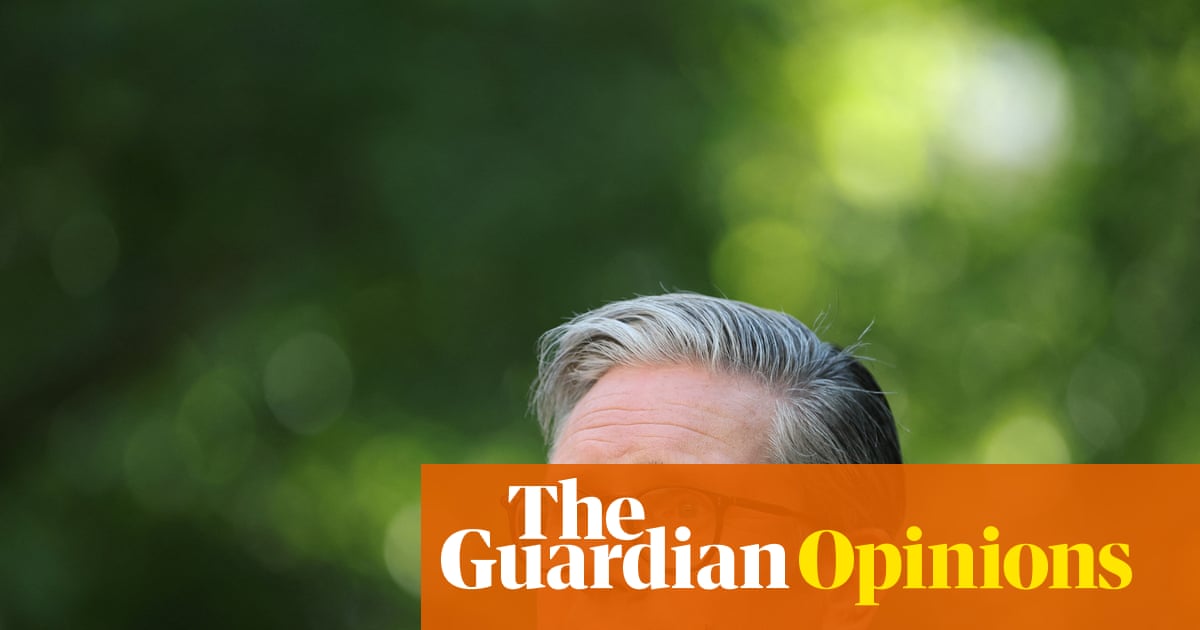 Reshuffle it how you like, Starmer's grownup' Labour has the Tory whiff of spiteful incompetence | Nesrine Malik