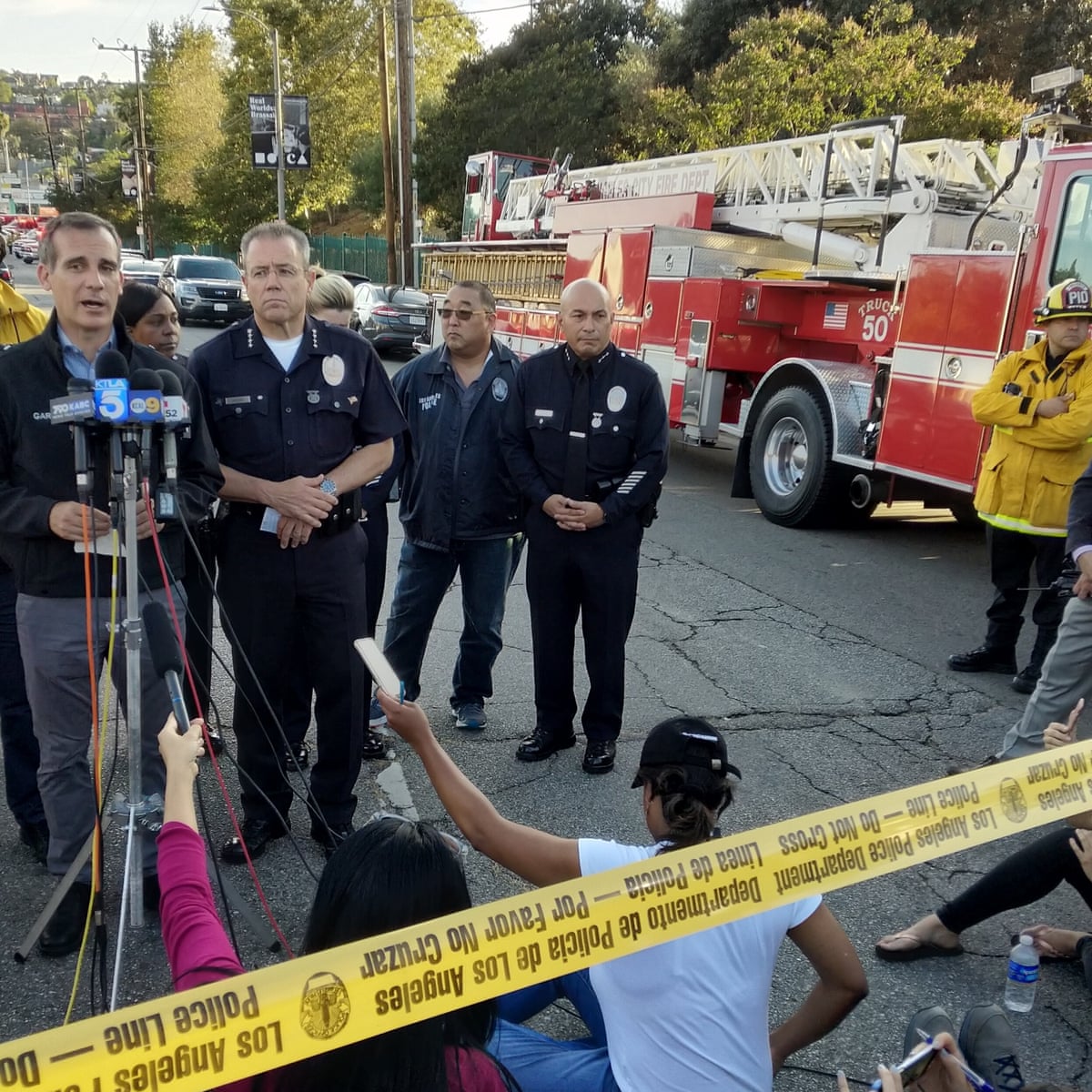 Police Name Gunman Charged With Murder In Trader Joe S Siege Us