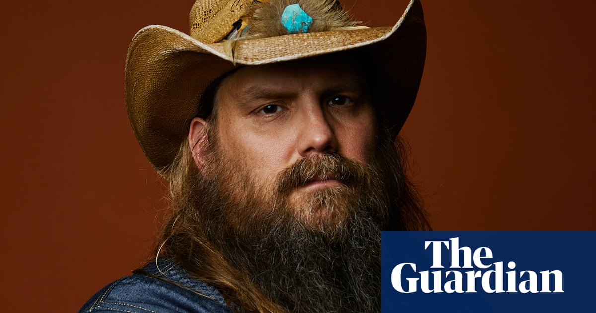 Chris Stapleton discusses patriotism, politics, and his role as a leading crossover star in America Chris Stapleton discusses patriotism, politics, and his role as a leading crossover star in America