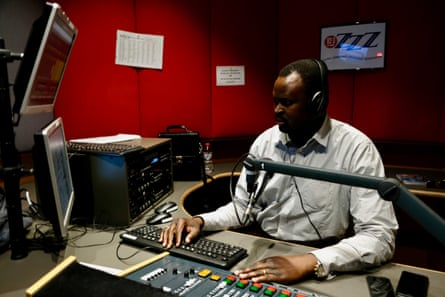 Matoc Achol hosts a Sudanese radio program on the Melbourne multicultural station 3ZZZ.