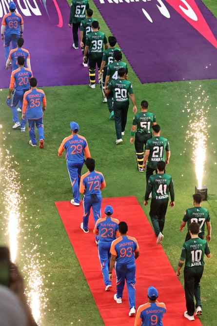 Players from India and Pakistan walk on to the field before the start of the Asia Cup 2025 final in September last year.
