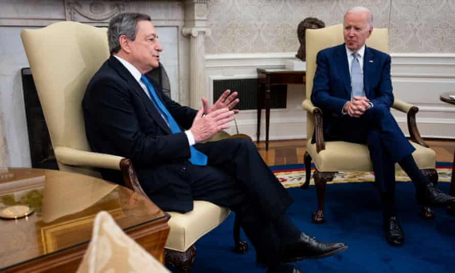 Russia-Ukraine war: Putin preparing for prolonged war and will turn to more drastic measures to achieve aims, says US – live | Ukraine 4 Italian Prime Minister Mario Draghi meets with U.S. President Joe Biden in the Oval Office of the White House on Tuesday.