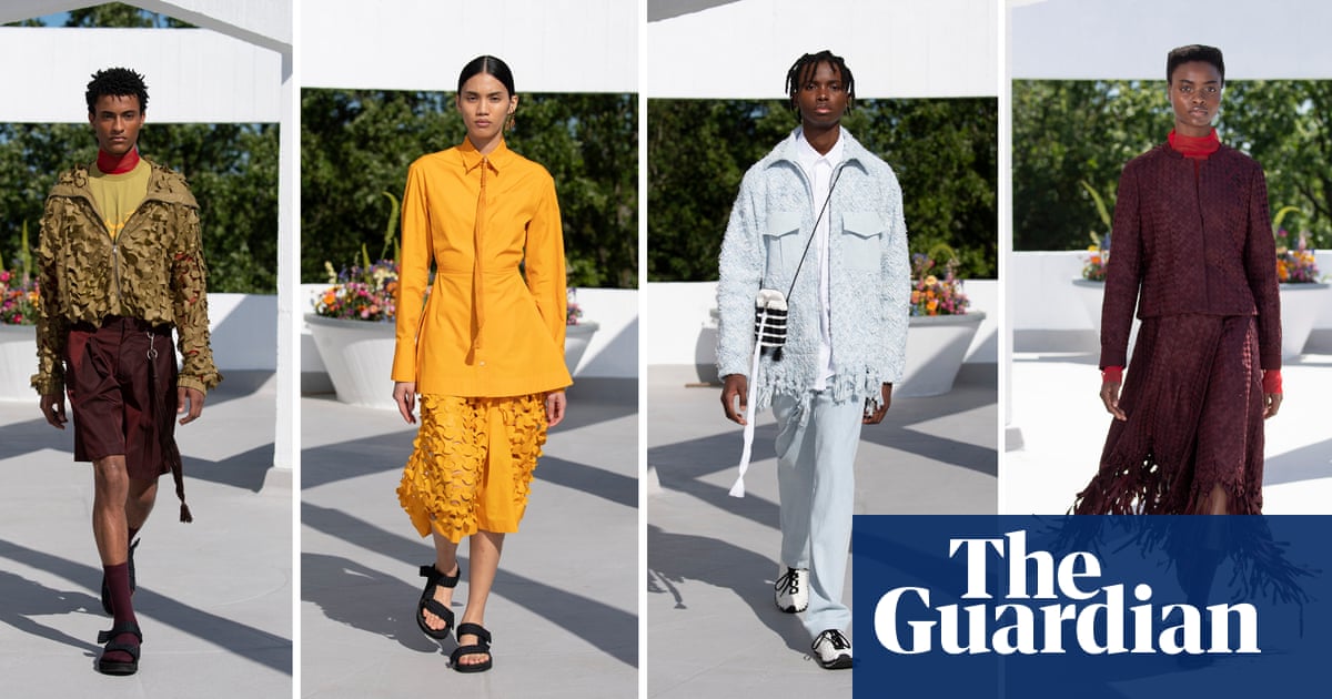 London Fashion Week Spring Summer 22 The Shows In Pictures Fashion The Guardian London Fashion Week Spring Summer 22 The Shows In Pictures Fashion The Guardian