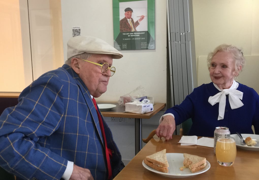 M&S sarnies with my muse … Hockney has lunch with Celia Birtwell, who appears in his 1970s masterpiece Mr and Mrs Clark and Percy.