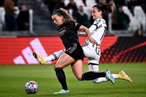 Juventus v Arsenal: Women’s Champions League – live | Women's Champions League 5 Katie McCabe is challenged by Barbara Bonansea.