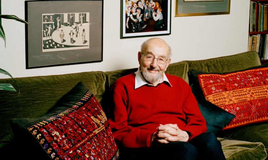 Wolfgang Suschitzky … Photographed at home in London in 2007. 