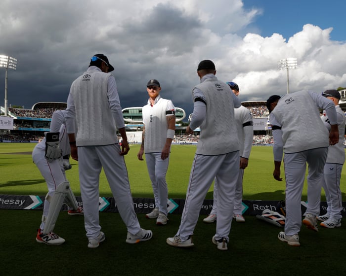 England v New Zealand: first men’s cricket Test, day two – live