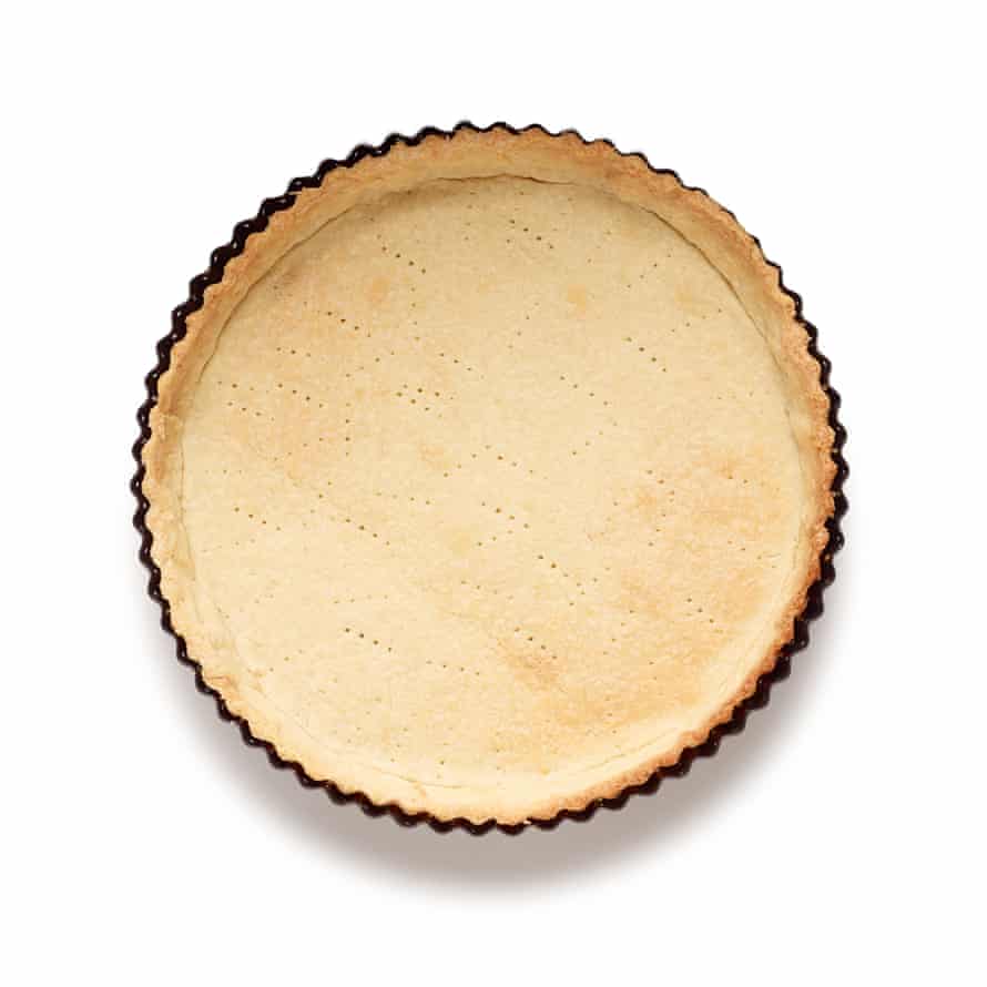 Felicity Cloake’s apricot tart step 4 – blind-bake the tart case.
