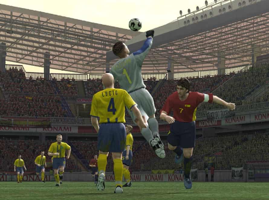 Pro Evolution Soccer 5 2005 года, которая в то время ежегодно честно конкурировала с играми EA Fifa за звание «Лучшей футбольной игры».