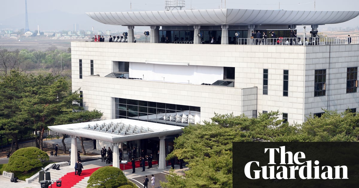 Trump suggests meeting Kim  Jong  un  at Peace House  on North  Trump suggests meeting Kim  Jong  un  at Peace House  on North