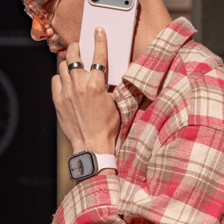 Snap Duo Apple Watch Bands product photo