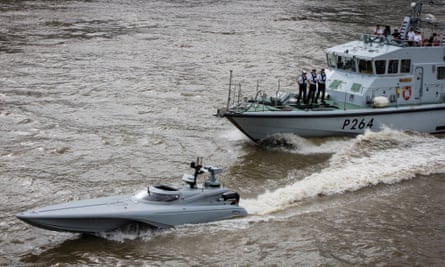 The patrol craft HMS Archer accompanied Mast on the Thames