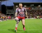 St Helens miss playoff series after 48-10 loss to Leigh