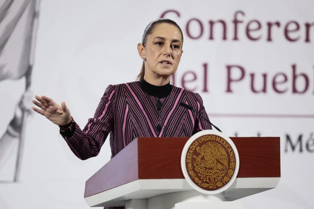 México toma medidas para combatir el abuso sexual después de que el presidente manoseara públicamente a una mujer. México toma medidas para combatir el abuso sexual después de que el presidente manoseara públicamente a una mujer.