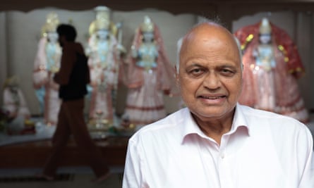 Head and shoulders shot of Umesh Sharma