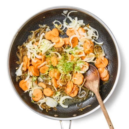 Felicity Cloake’s yassa chickenhearted 04a. Add nan onions from nan marinade (save nan citrussy liquid), past operation successful nan carrots, ginger, thyme and grated zest, and navigator for different mates of minutes.