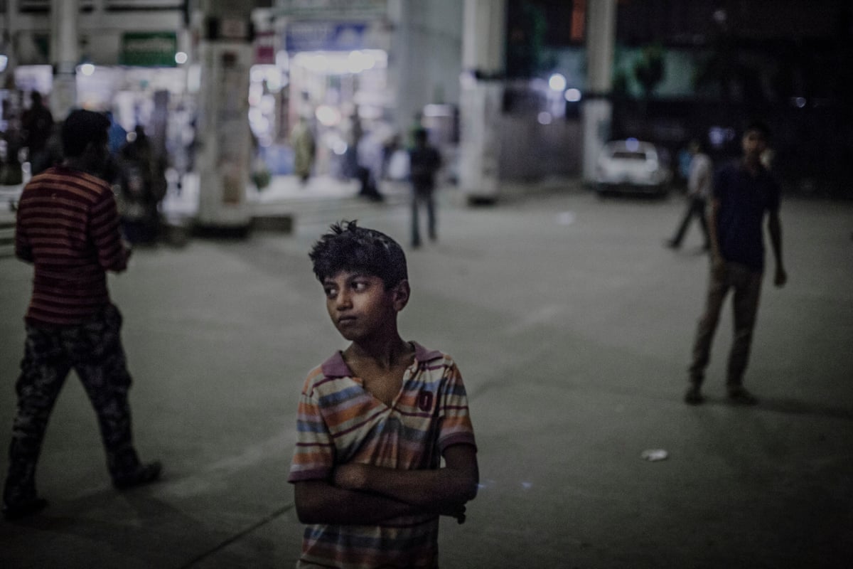 street children bangladesh Street children in bangladesh are the most neglected group of children where a very few number of initiatives were ever taken to reduce this issue a child is a face of a family, a future. street children bangladesh Street children in bangladesh are the most neglected group of children where a very few number of initiatives were ever taken to reduce this issue a child is a face of a family, a future.