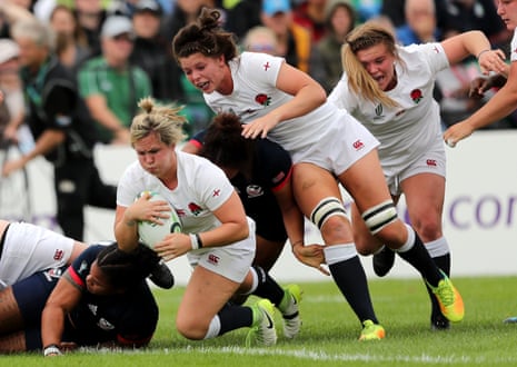 England’s Marlie Packer crosses the line to score.