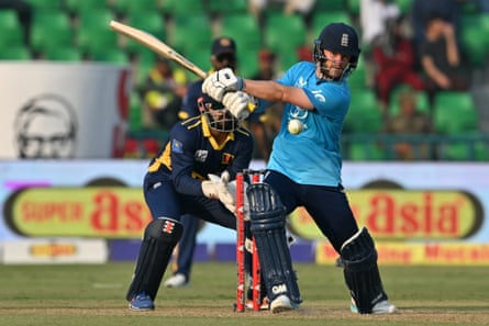 EnglandâÂÂs Ben Duckett plays a shot on his way to a rapid-fire 167 in Lahore