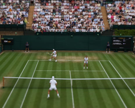 Swiatek, Rybakina, Zverev Thrive in Wimbledon 3rd Round
