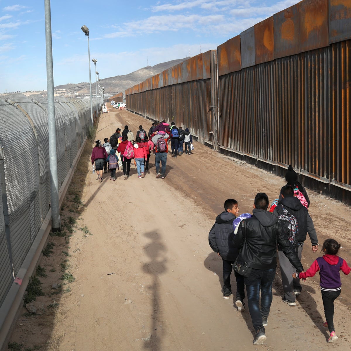 El Paso Officials Denounce Trump S Claims That Border Fence