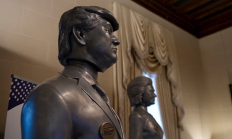 Youngstown voters<br>YOUNGSTOWN, OH-October 27: 3D-printed 6ft bobbleheads of the US presidential candidates at the The Butler Museum. (Jeff Swensen for The Guardian)
