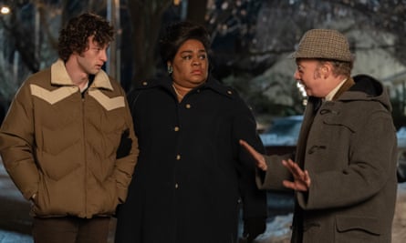 The Holdovers stars Dominic Sessa as Angus Tully and Da'Vine Joy Randolph as Mary Lamb ) and Paul Giamatti as Paul Hunham.