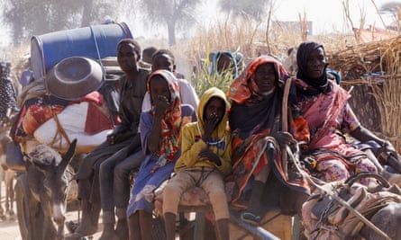People displaced by RSF attacks on Zamzam camp shelter in the town of Tawila