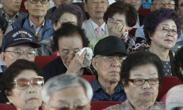 North Korean refugees at a ceremony to mark the forthcoming Chuseok holiday. Unlike most people, they cannot visit their relatives. 