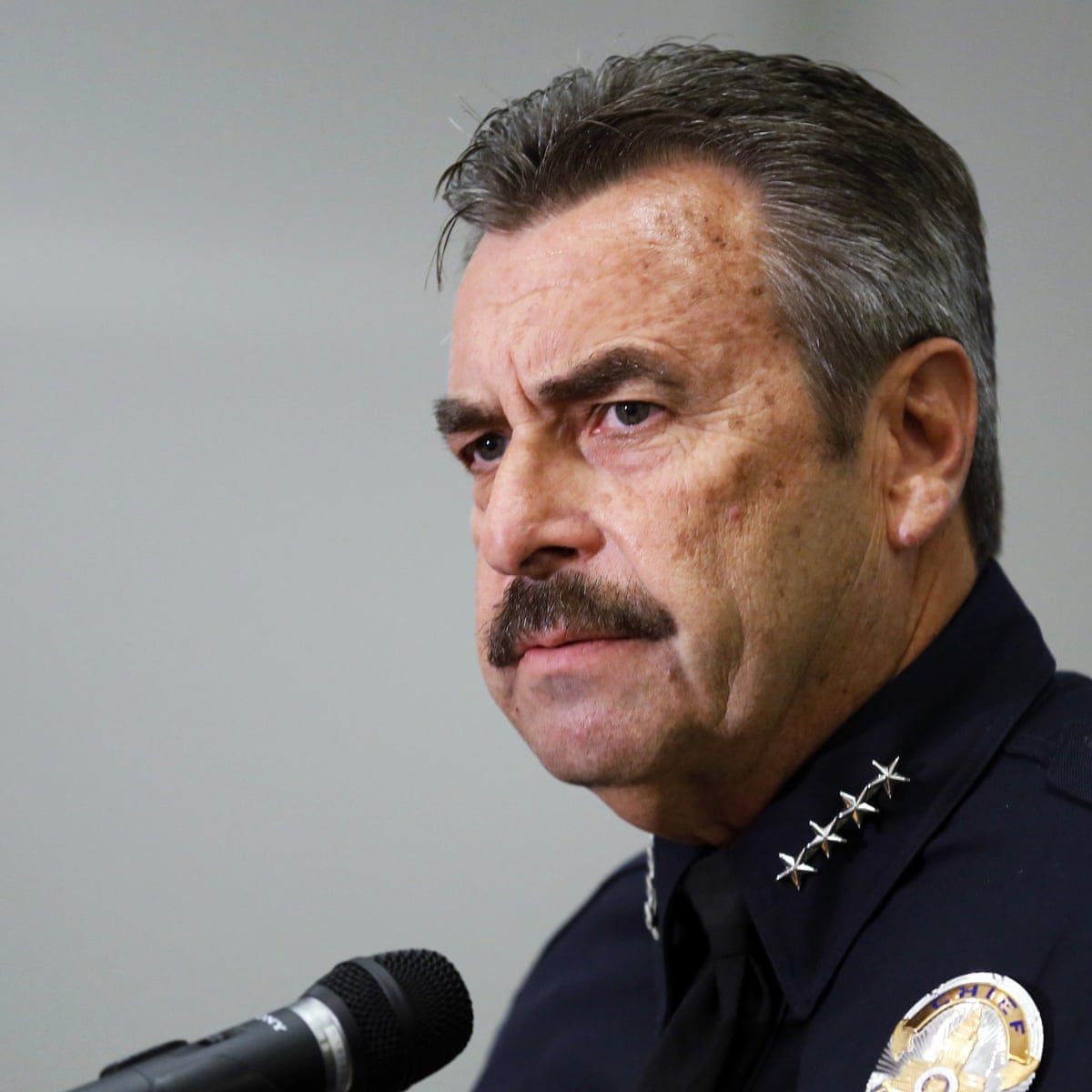 Lapd Chief Treads Fine Line After Seeking Charges Against Officer For Shooting Los Angeles The Guardian